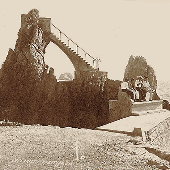 Cliff diving platform 1900s